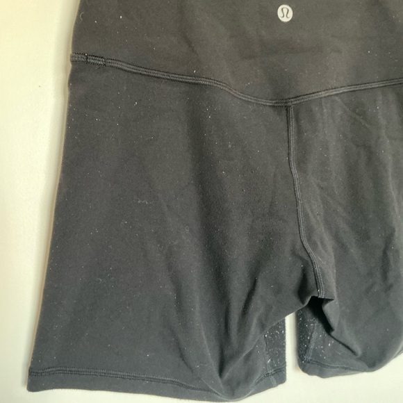 Lululemon Pre-loved Align™ High-Rise Short 4" - Picture 3 of 3